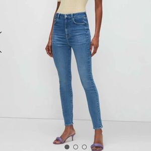 7 FOR ALL MANKIND NO FILTER ULTRA HIGH RISE SKINNY IN LILY BLUE